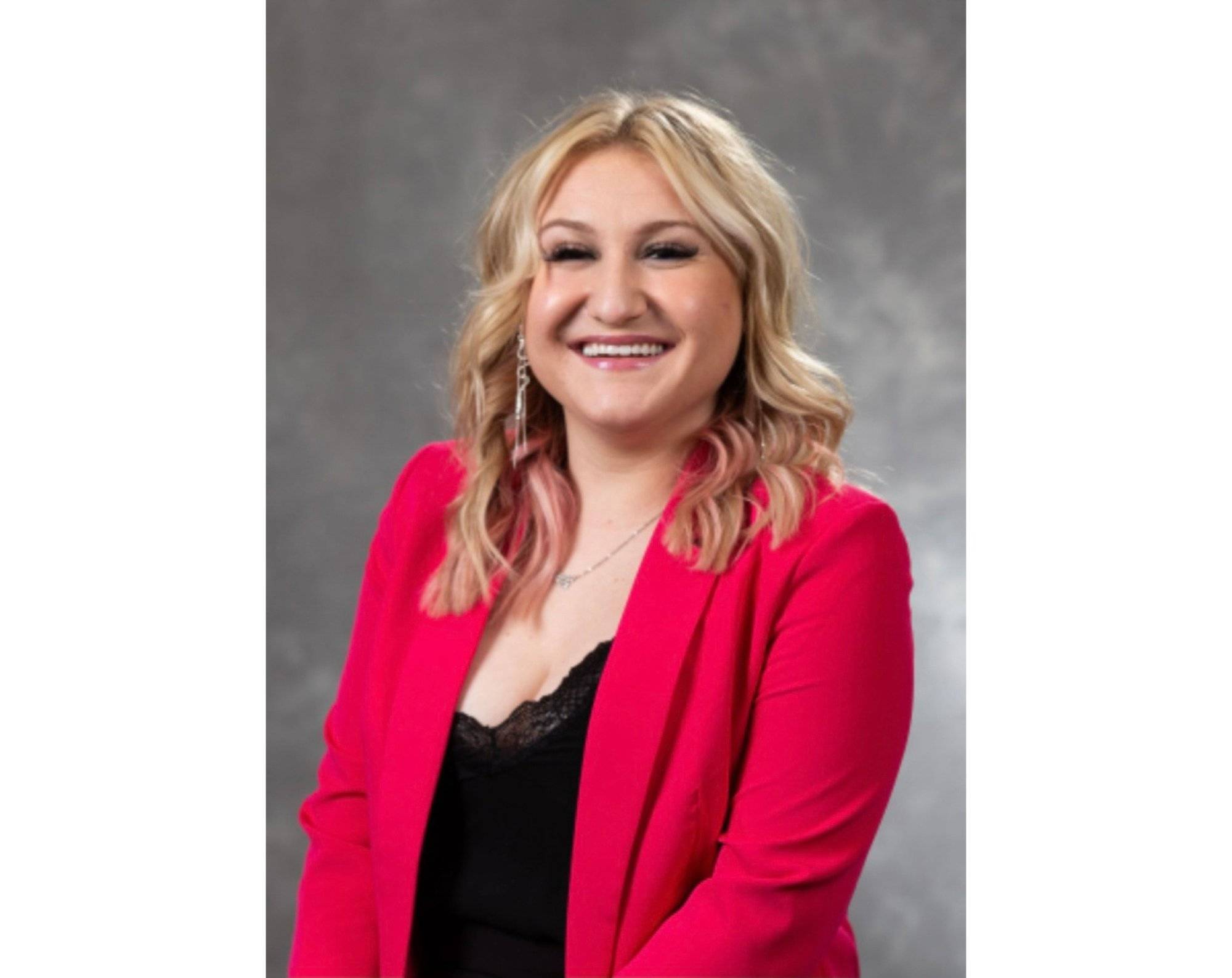 Faith Kidd '24 (in Spain on her Fulbright)